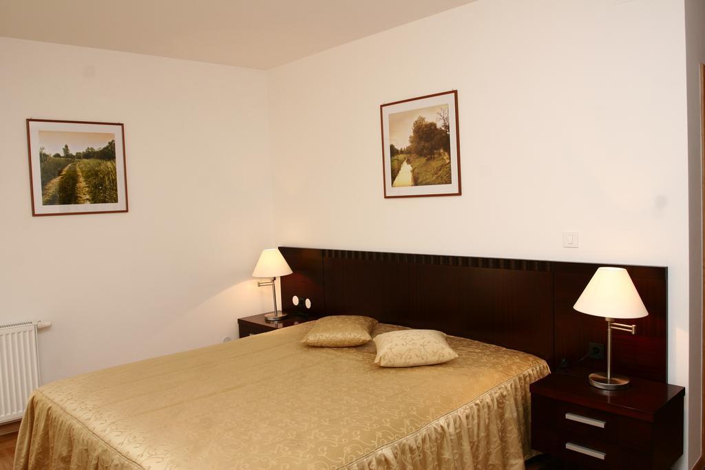 Apartmani Marbis Kapronca Szoba fotó