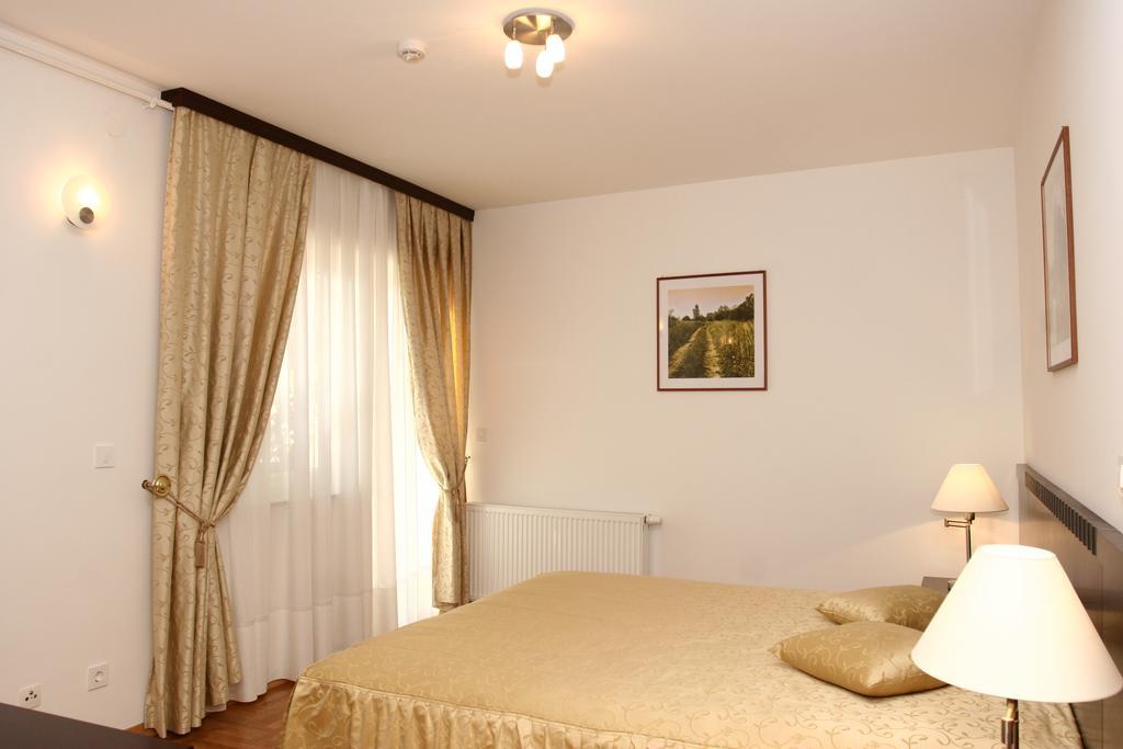 Apartmani Marbis Kapronca Szoba fotó